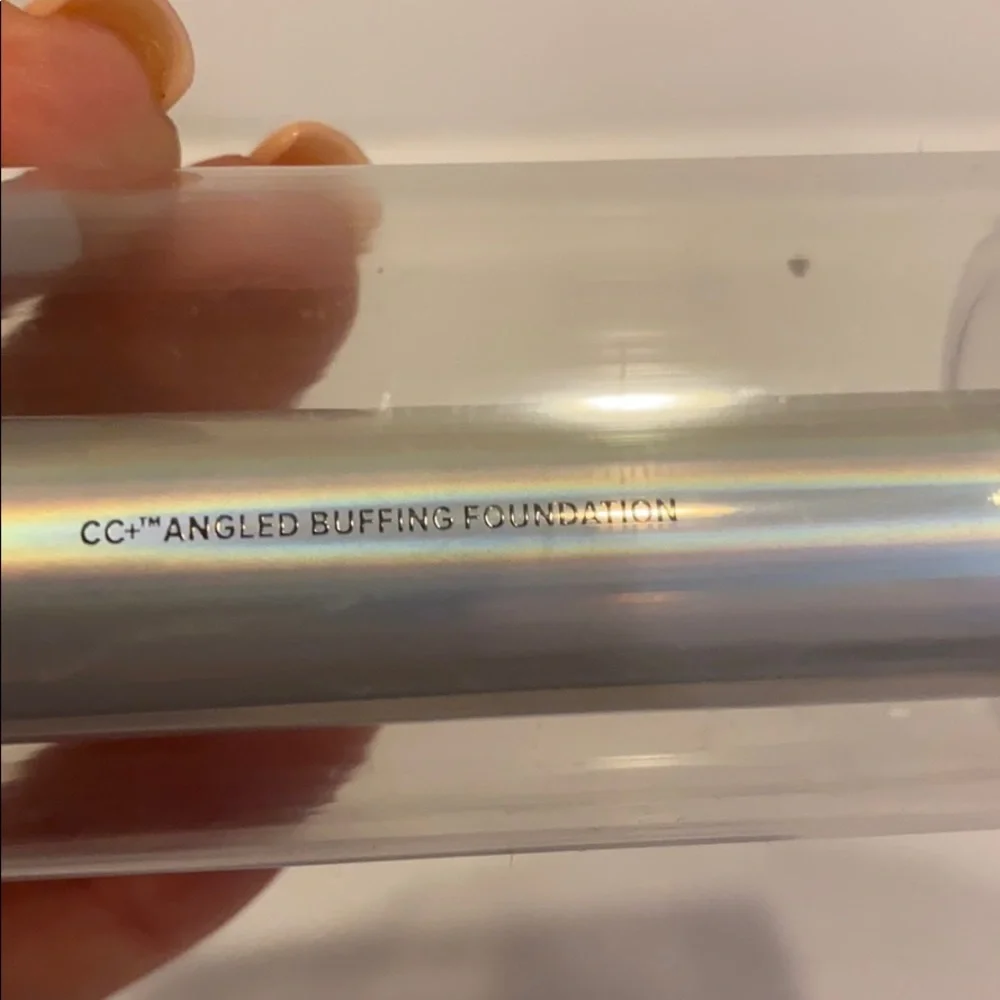 IT COSMETICS CC+ Angled Buffing Foundation Brush $48 NIP SEALED